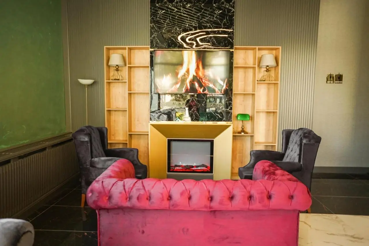 Aram Otel Business & Luxury