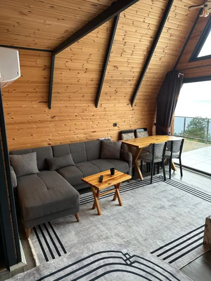 Deniz Üstü Bungalov