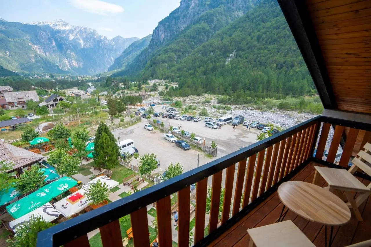 Hotel Jezerca Theth