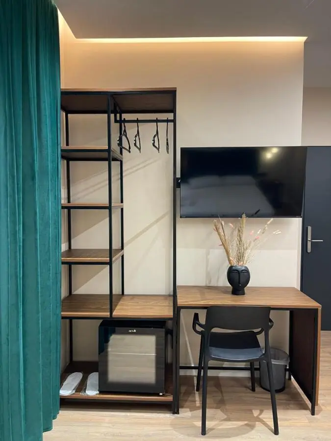 Olivium Rooms