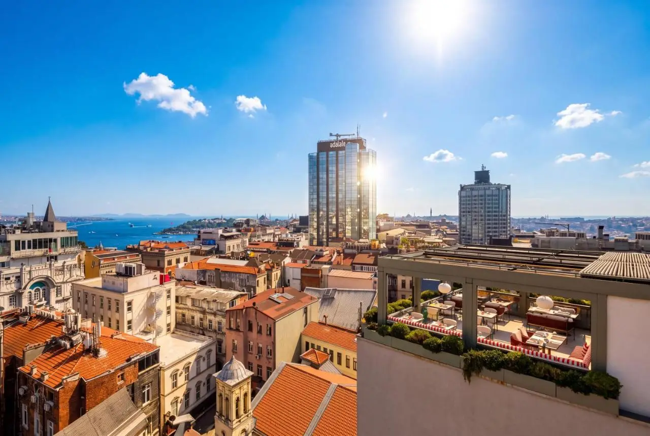 The Wings Hotels Pera