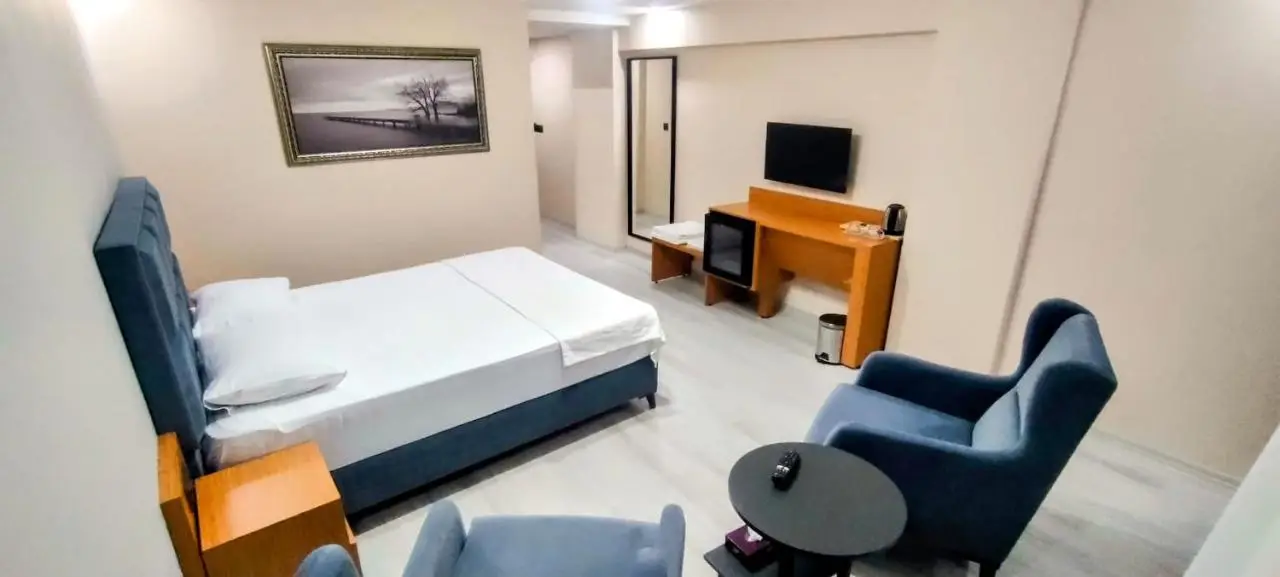 Lantis Otel