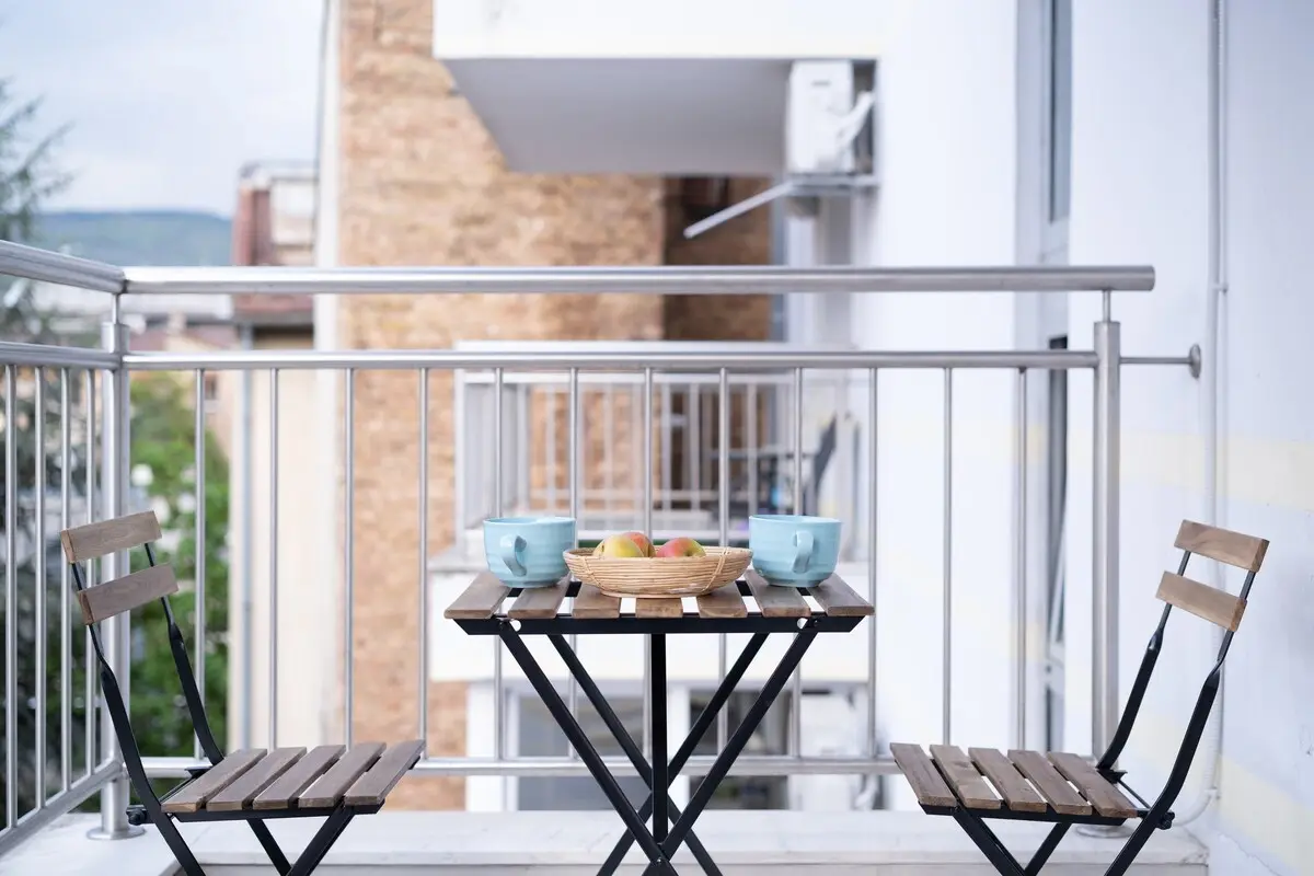 Festina Lente Home