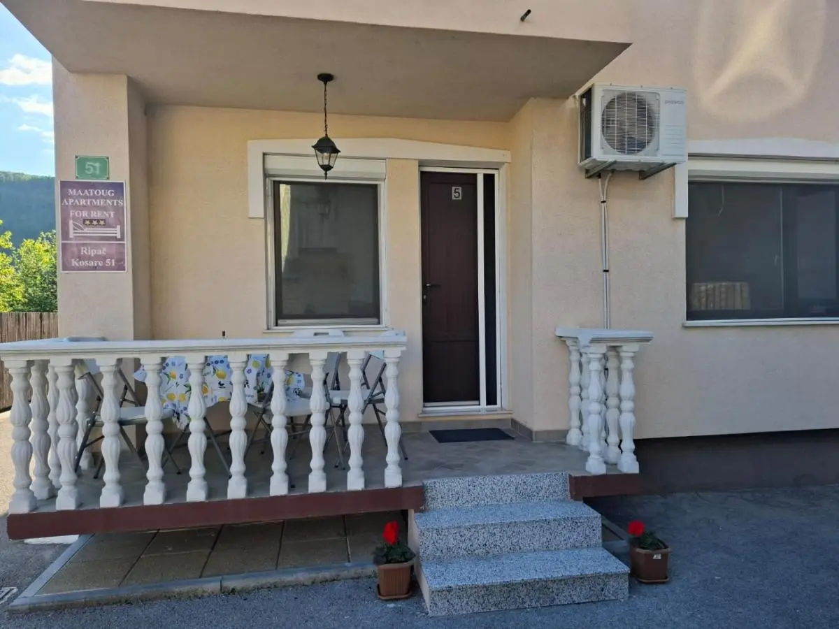 Apartment Maatoug