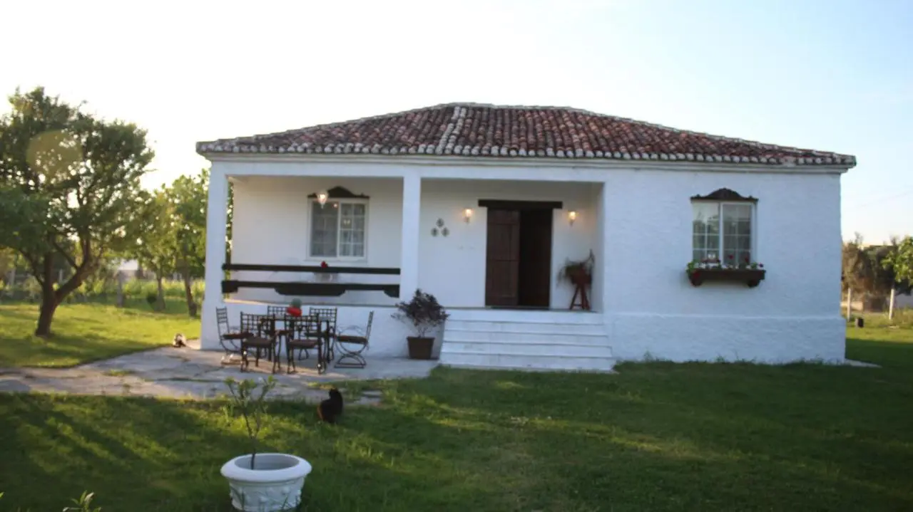 "Per Mik" cottage in vineyard