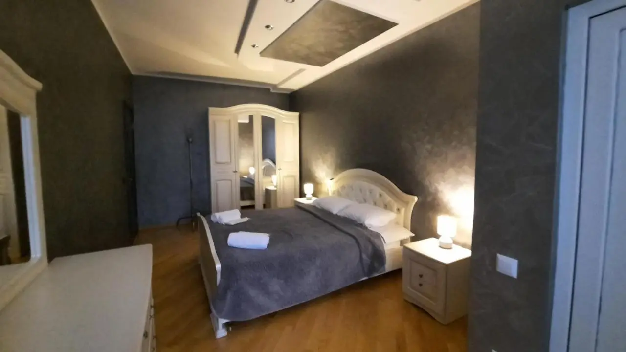 Makos Guest House