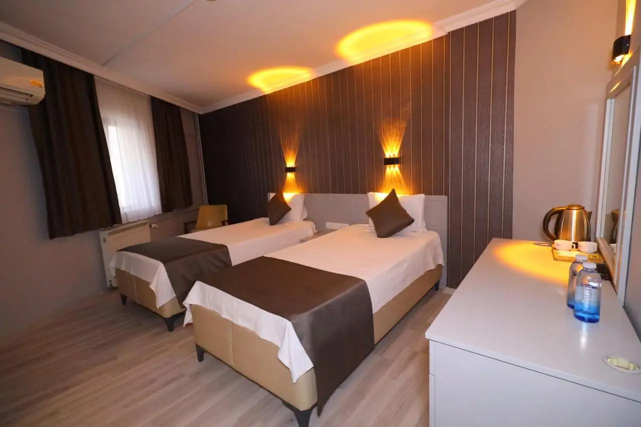 Artan Hotel
