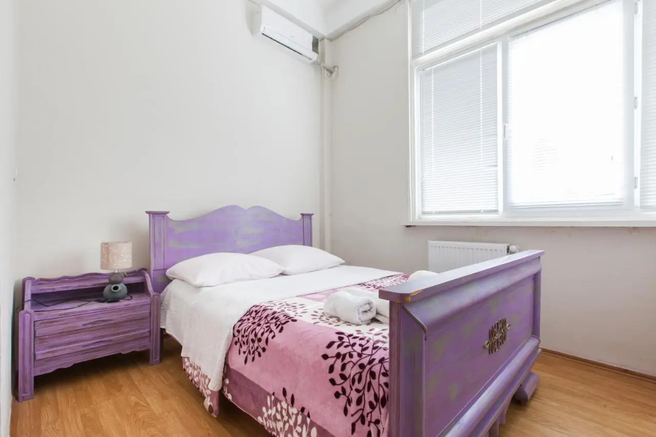 Sweet Home at Rustaveli Avenue