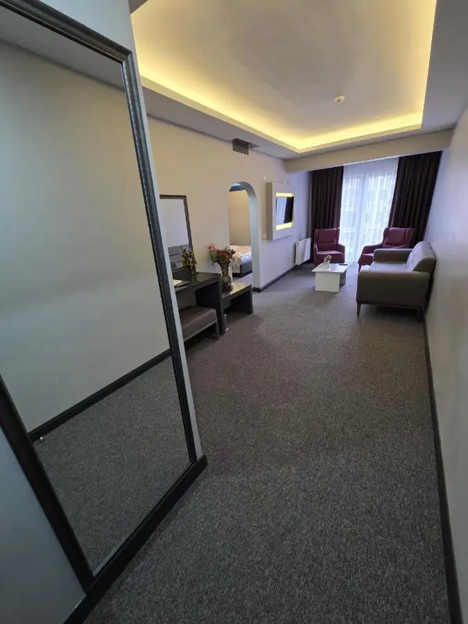 Gardan Hotel