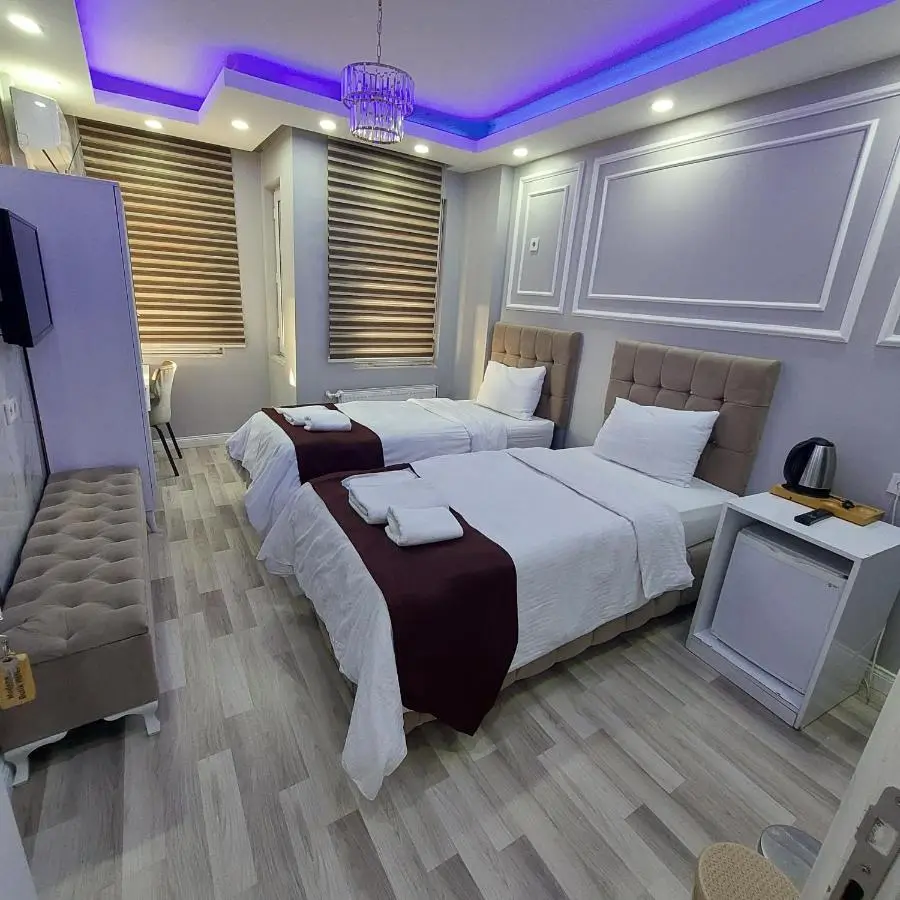 Modena Hotel