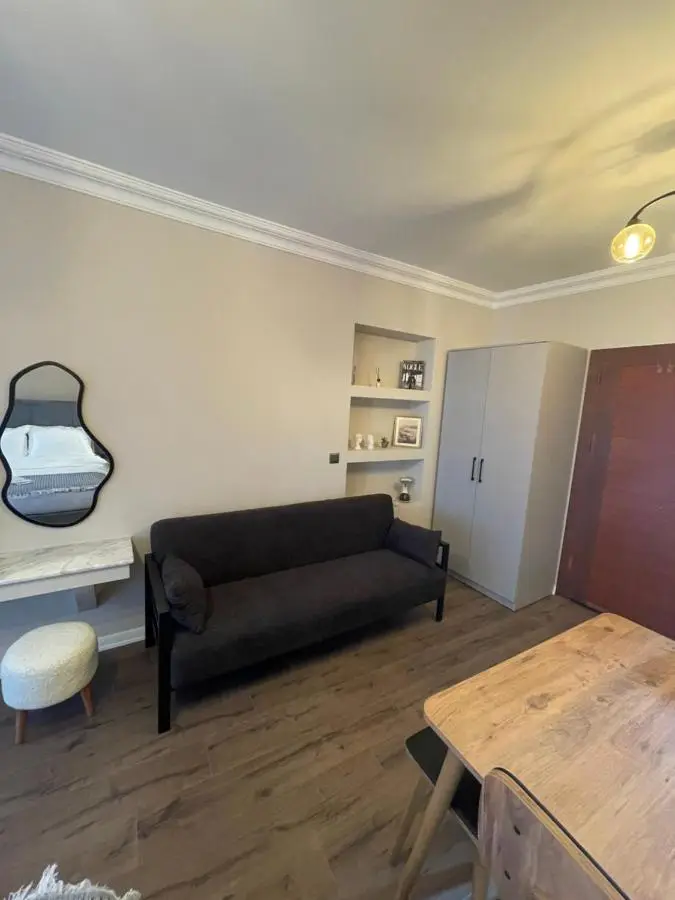 Golden Arrow Taksim 1