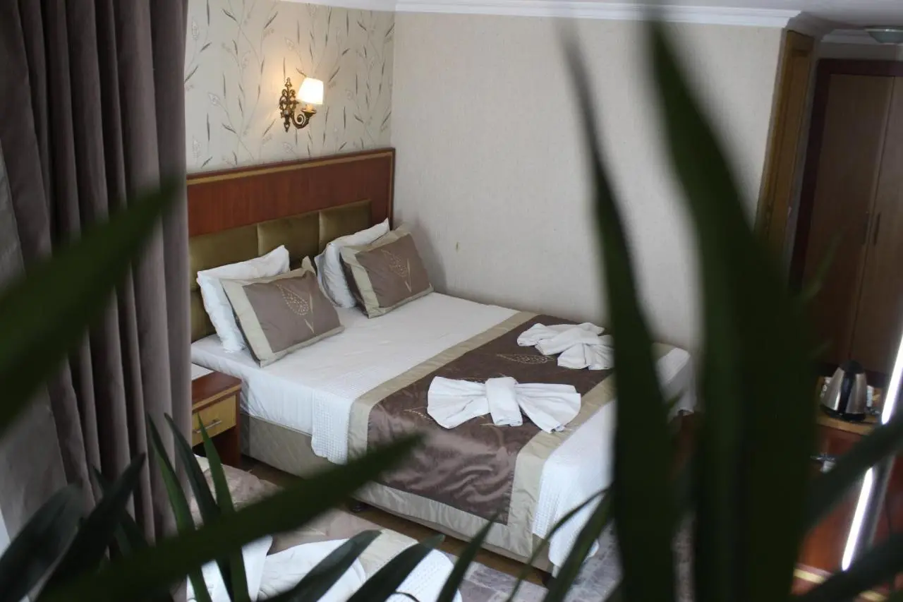 Hermanos Hotel