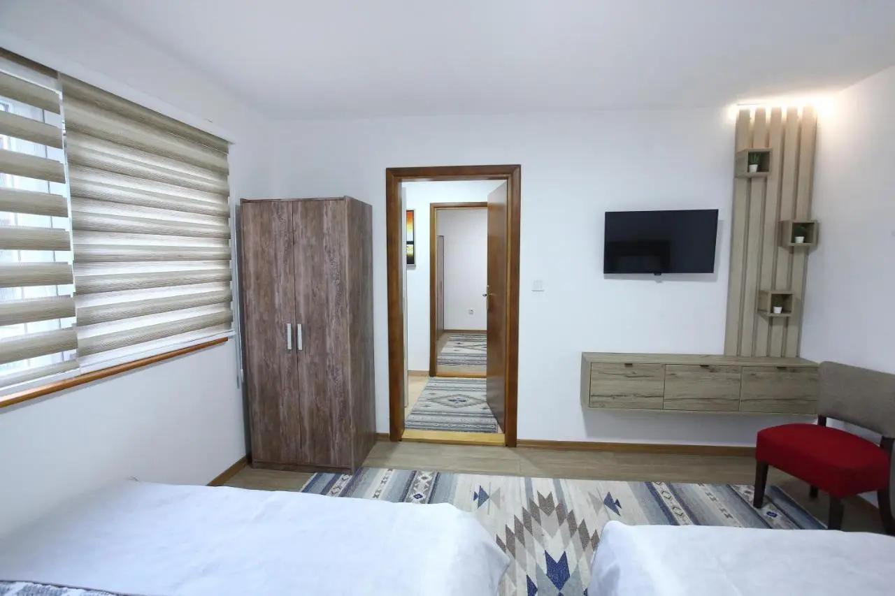 Green Hills Apartment