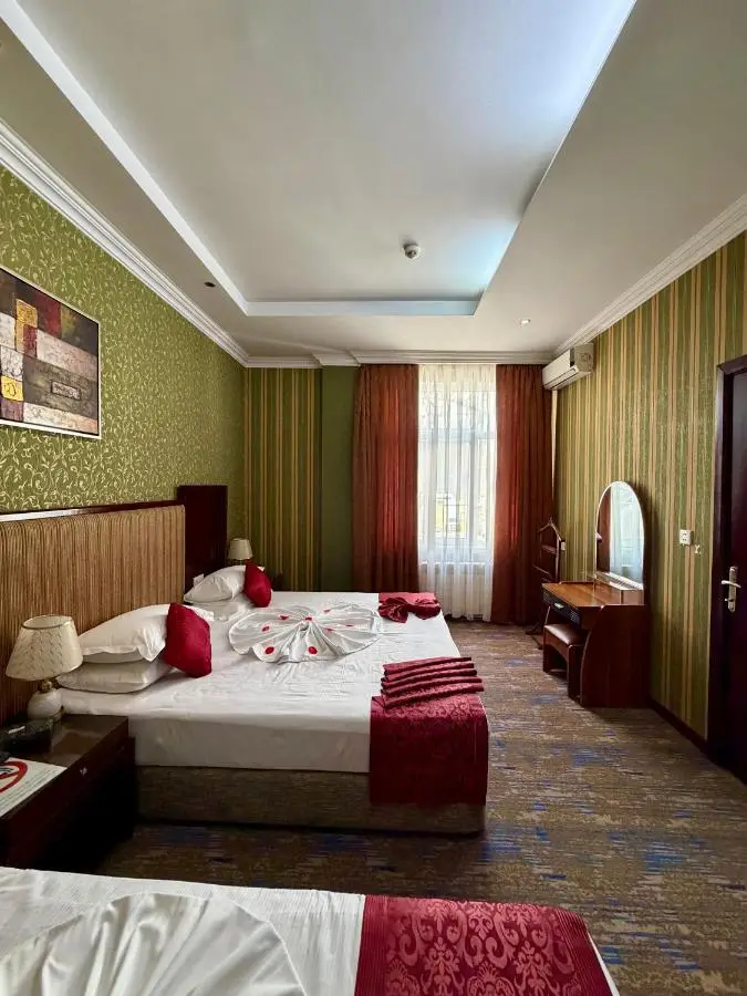 Royal Hotel