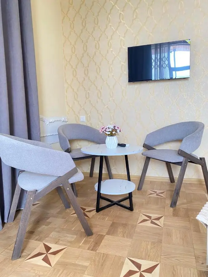 K&N Guesthouse