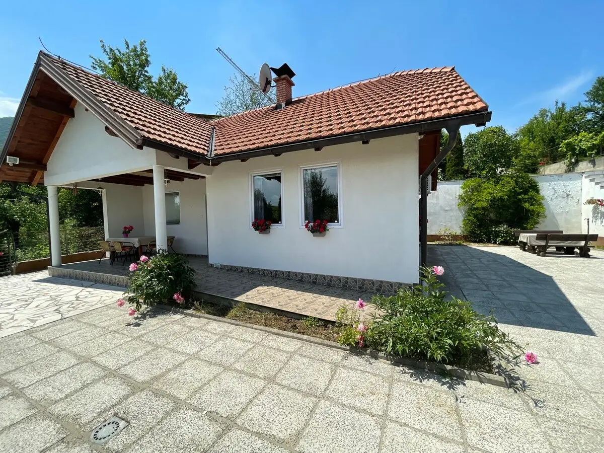 Villa Lejla