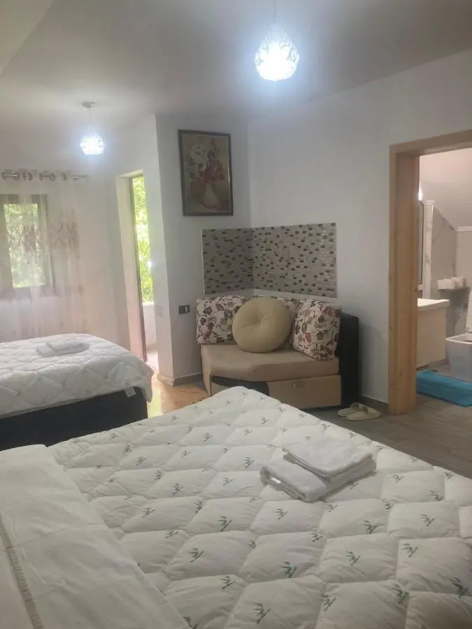 Paja Guesthouse - Camping