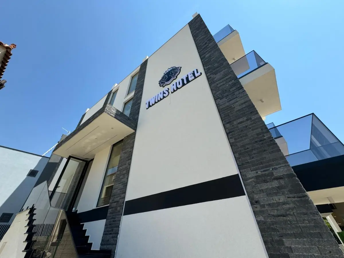 Twins Hotel Vlore