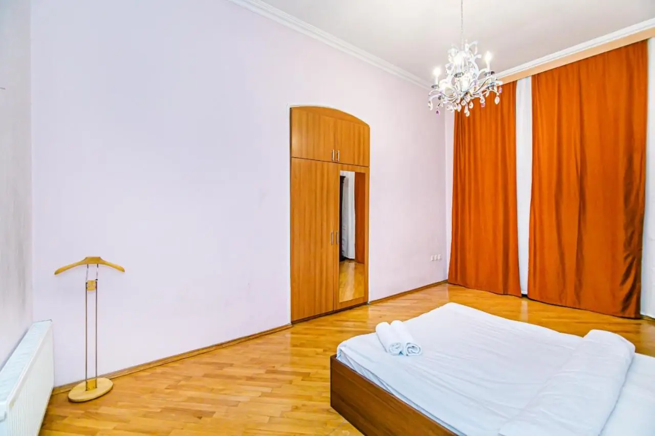 Apartment Hiss Lux
