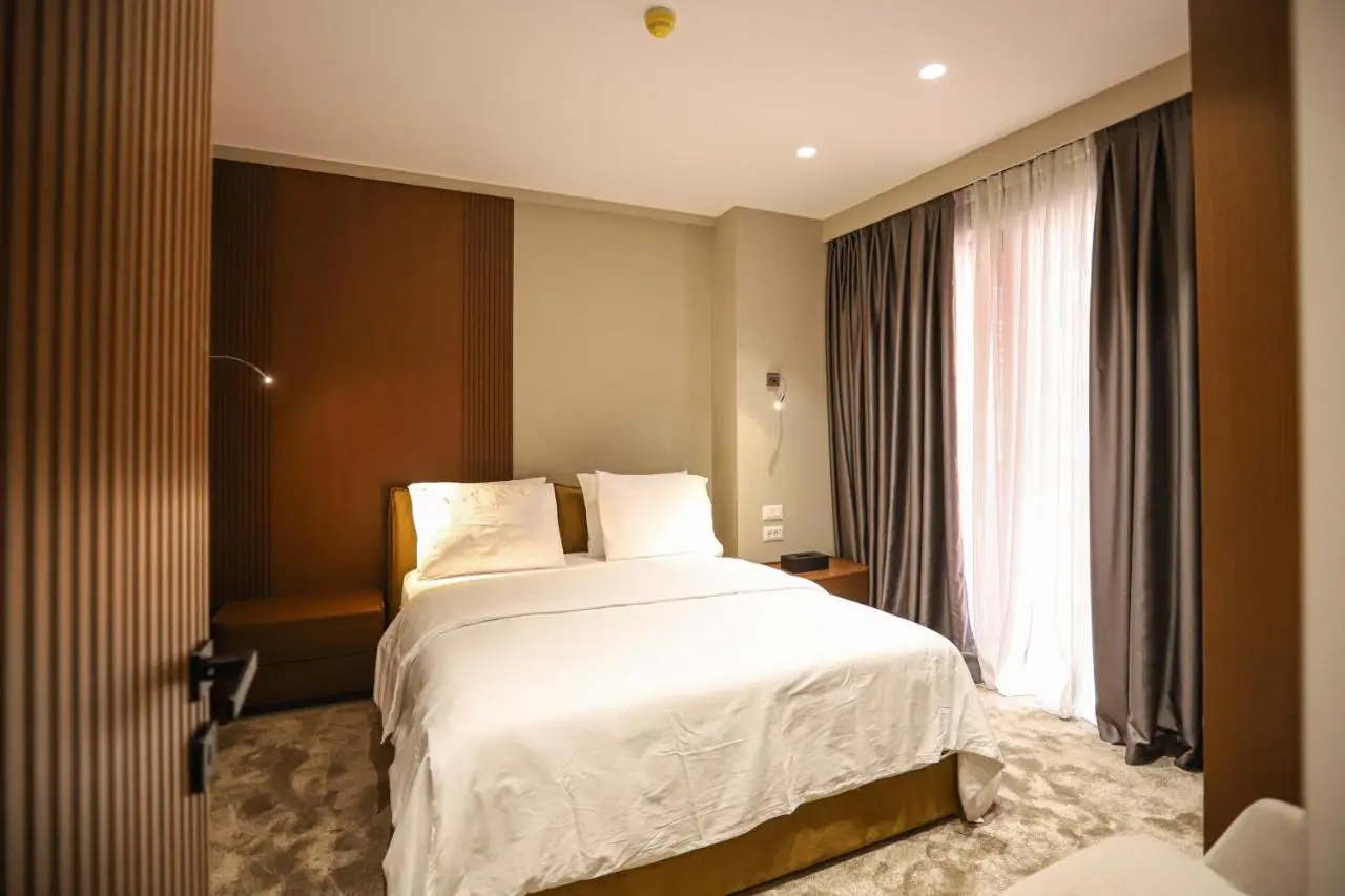 Urbanin Apartment & Hotel