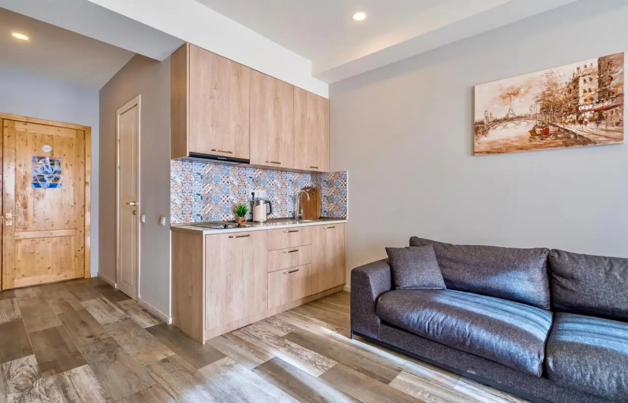 GVC 3-room 2-level apt New Gudauri