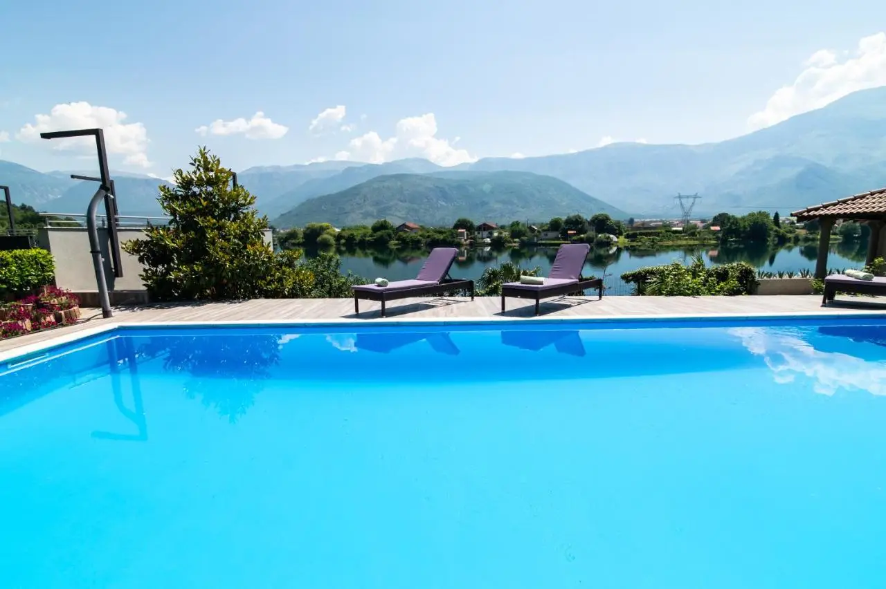 Villa Ana