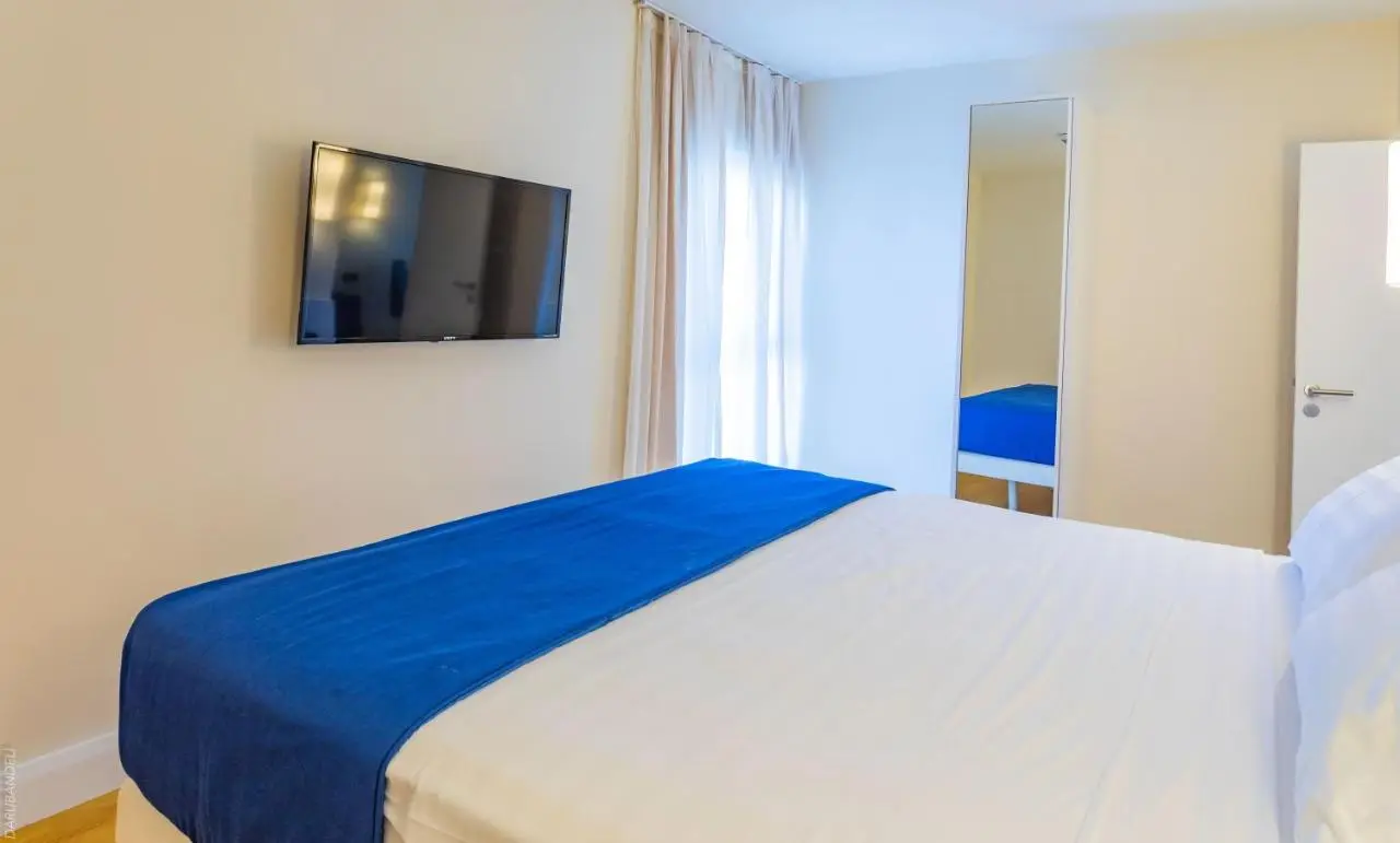 Panorama BeachFront Aparthotel