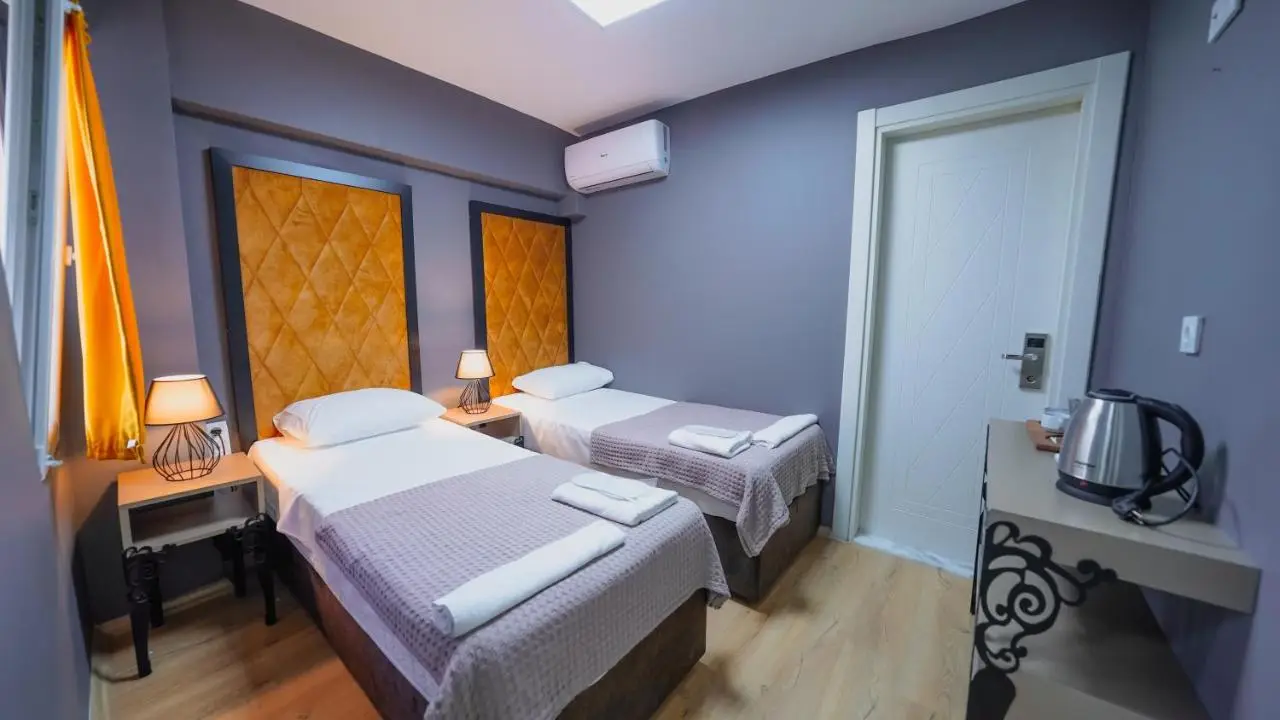 Luka Suit Hotel