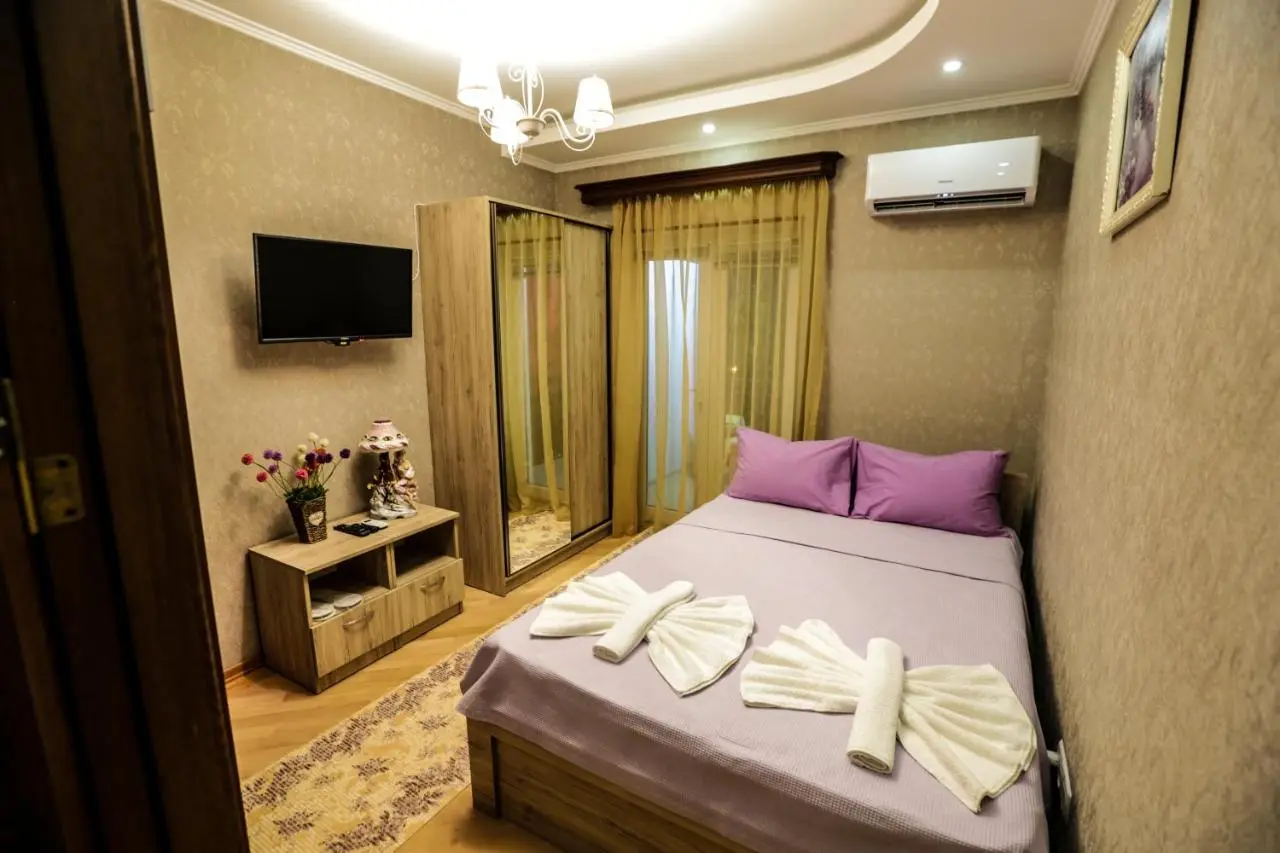 Hotel S.R
