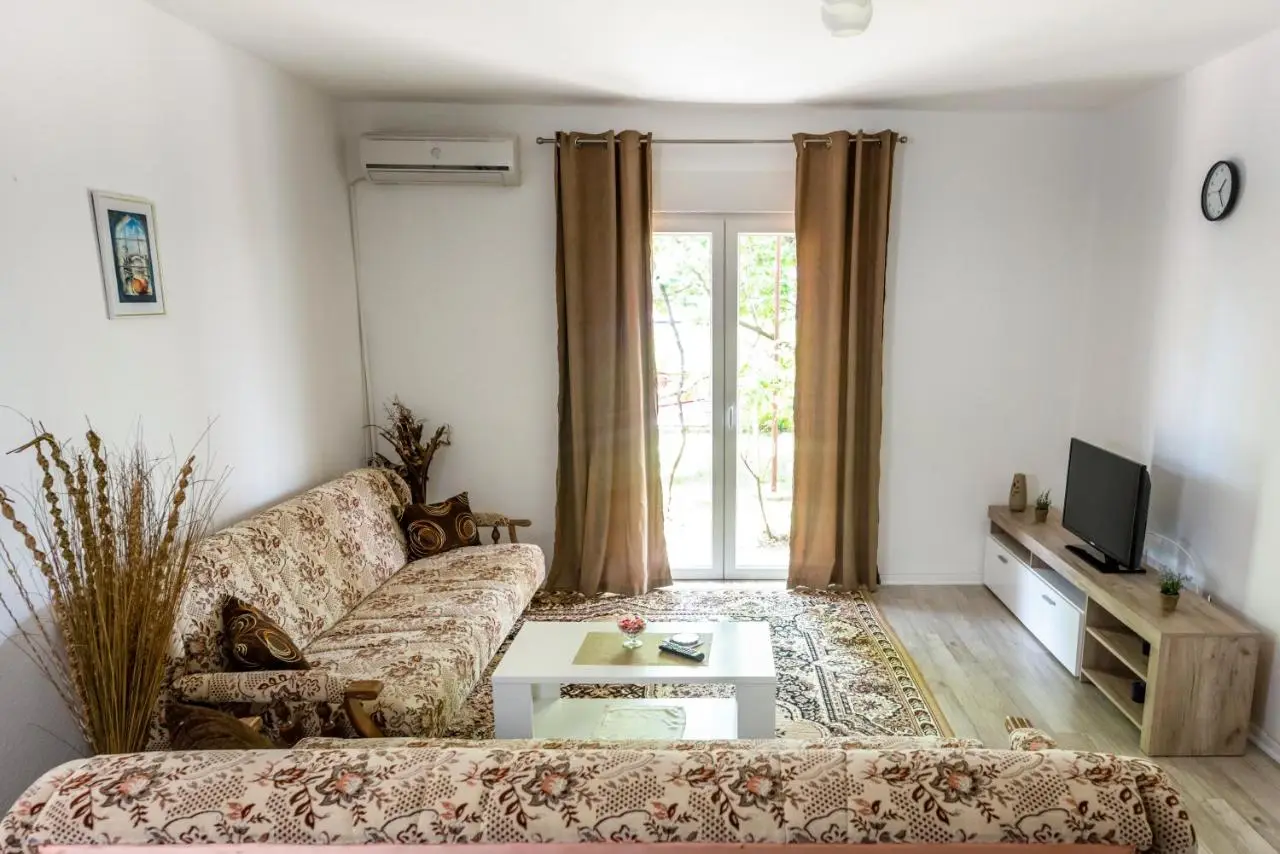 City View Apartment