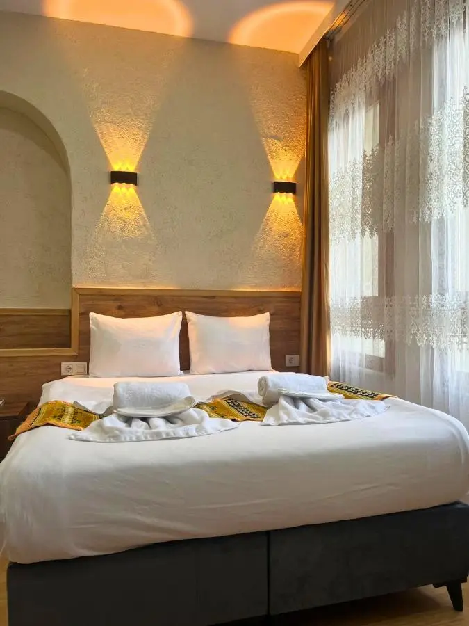 Otantik Hotel