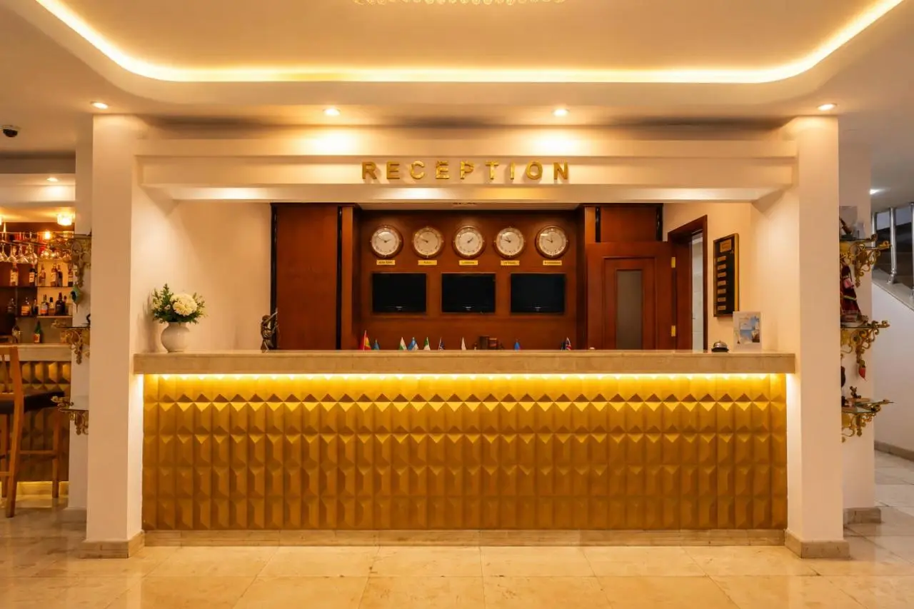 Atropat Old City Hotel