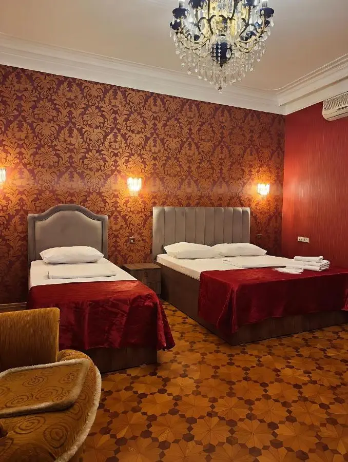 Versailles Boutigue Hotel - Baku, Nizami Street