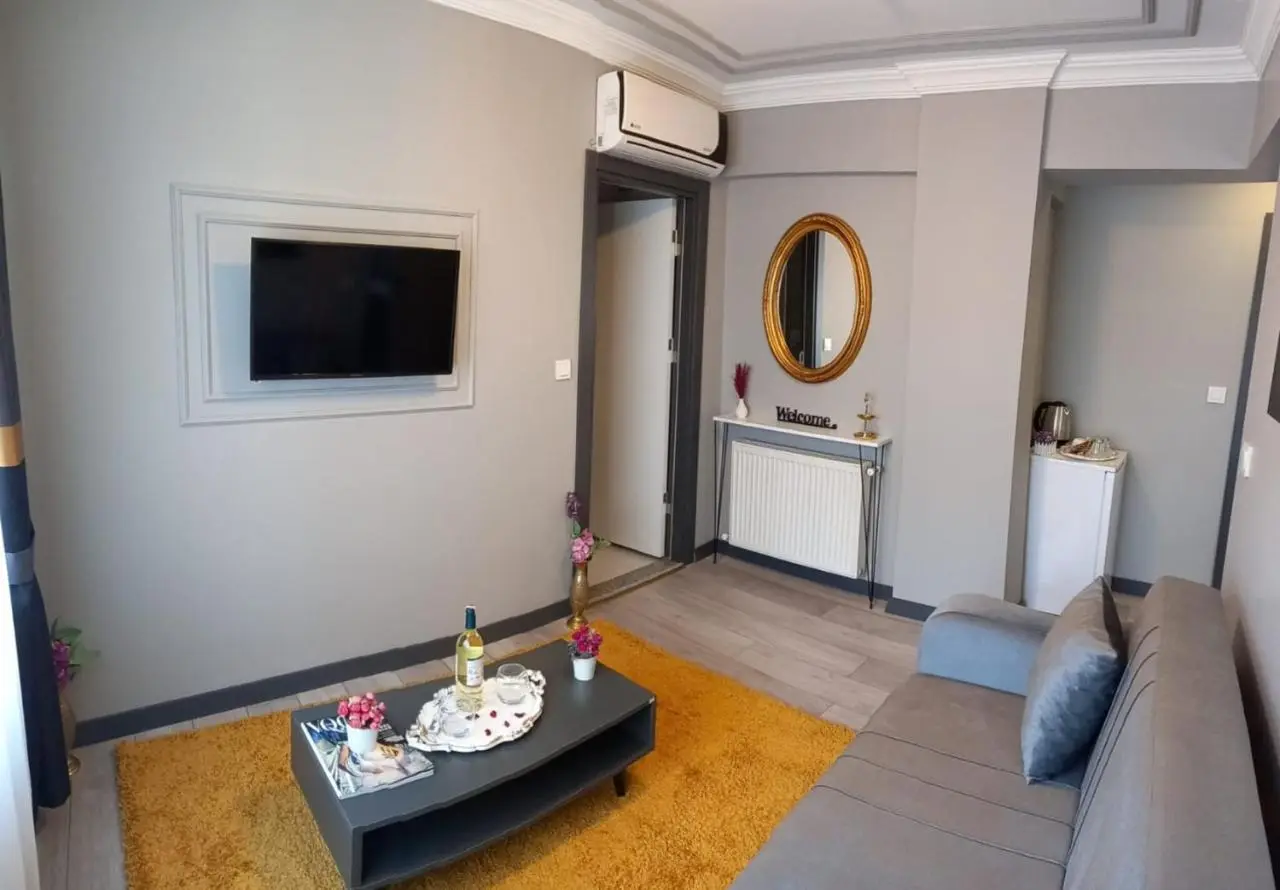 Emirhan Guesthouse & Suites