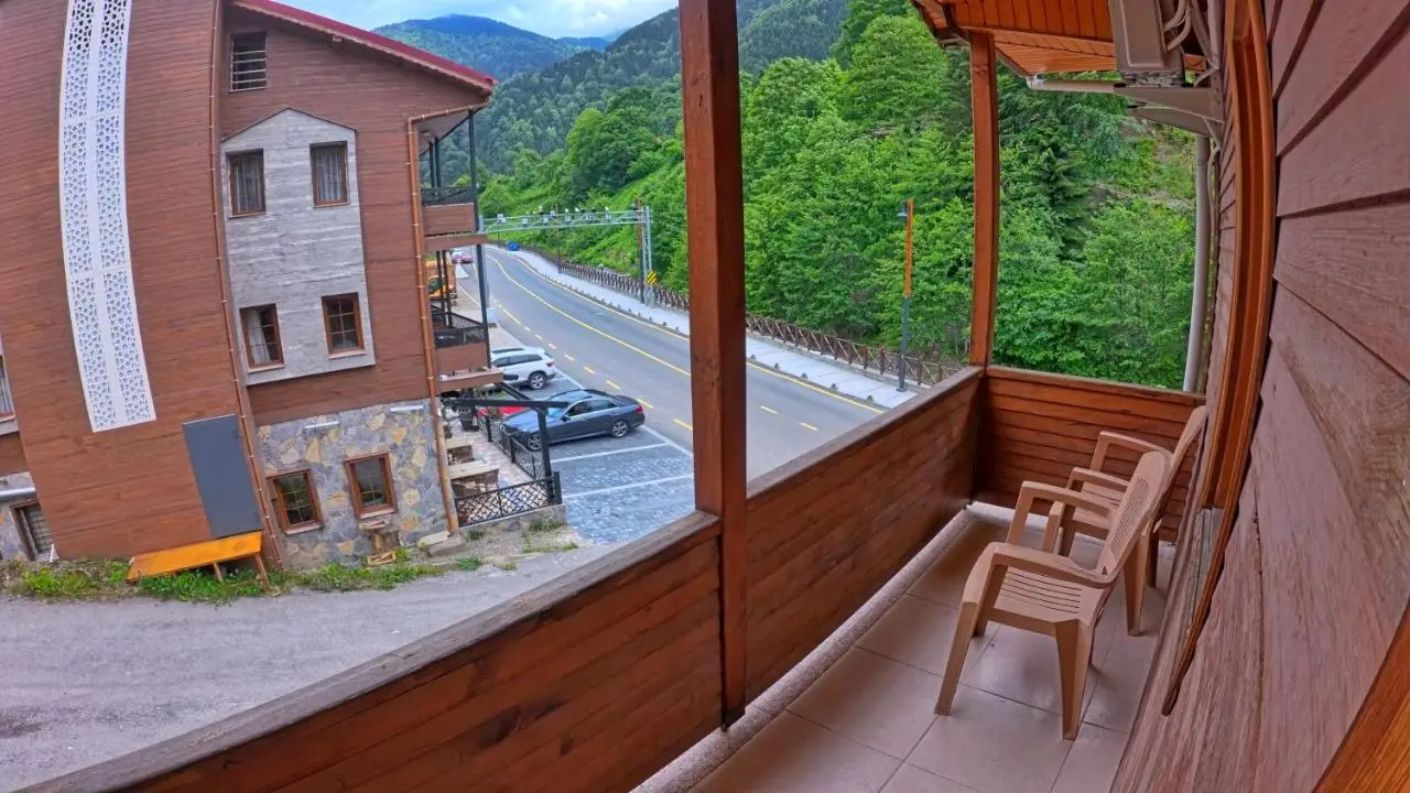 Meric Hotel