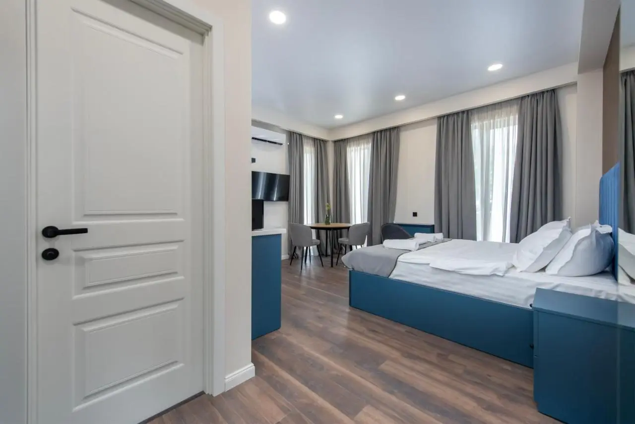 M&N Hotel