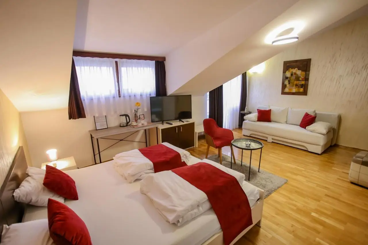Hotel Emen
