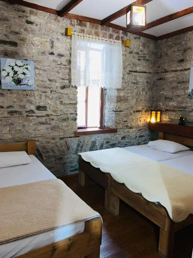 Guest House and Hostel VAL-MAR