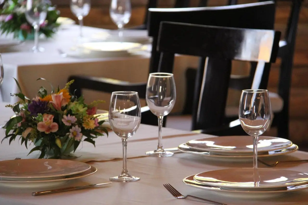 Khazar Inji Hotel