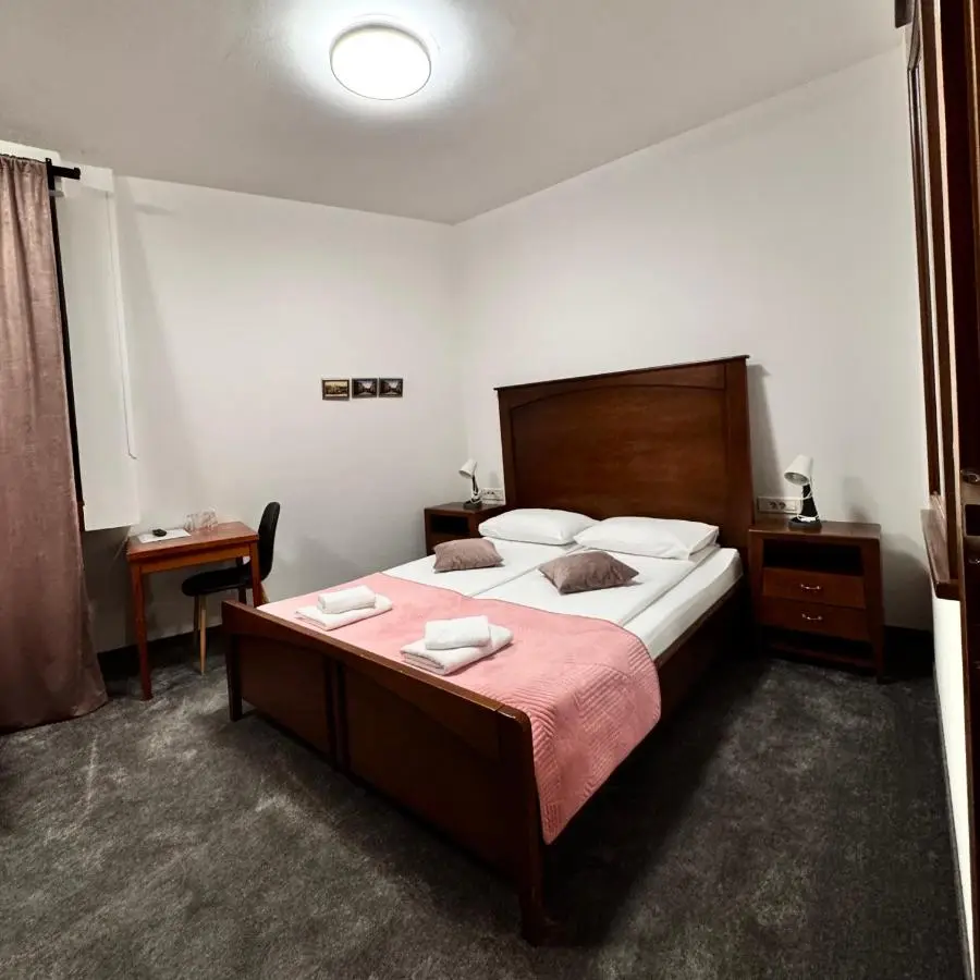 Hotel Paviljon