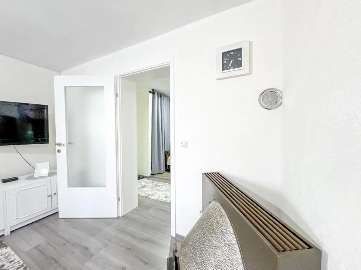 K&S Apartment Bistrik Stay - Private Parking
