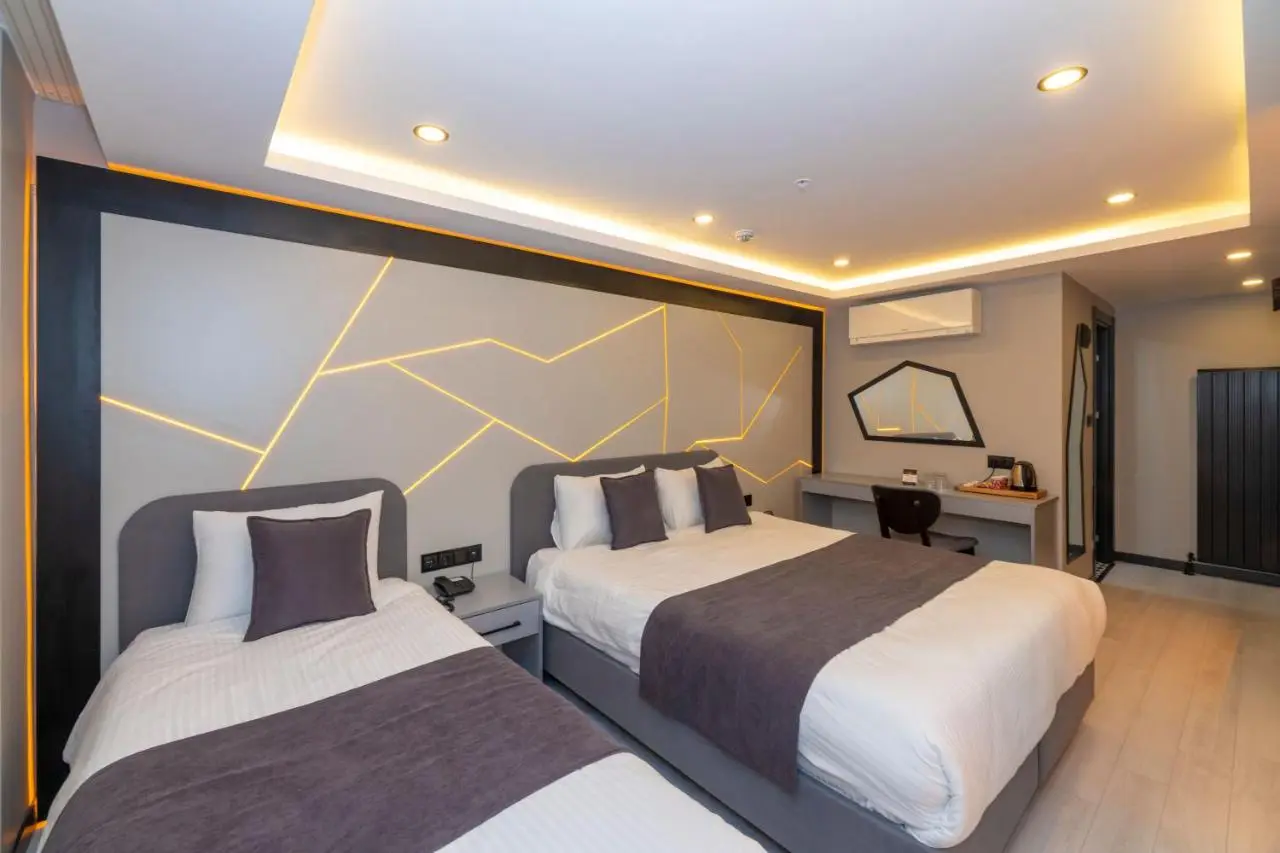 White Corner Hotel