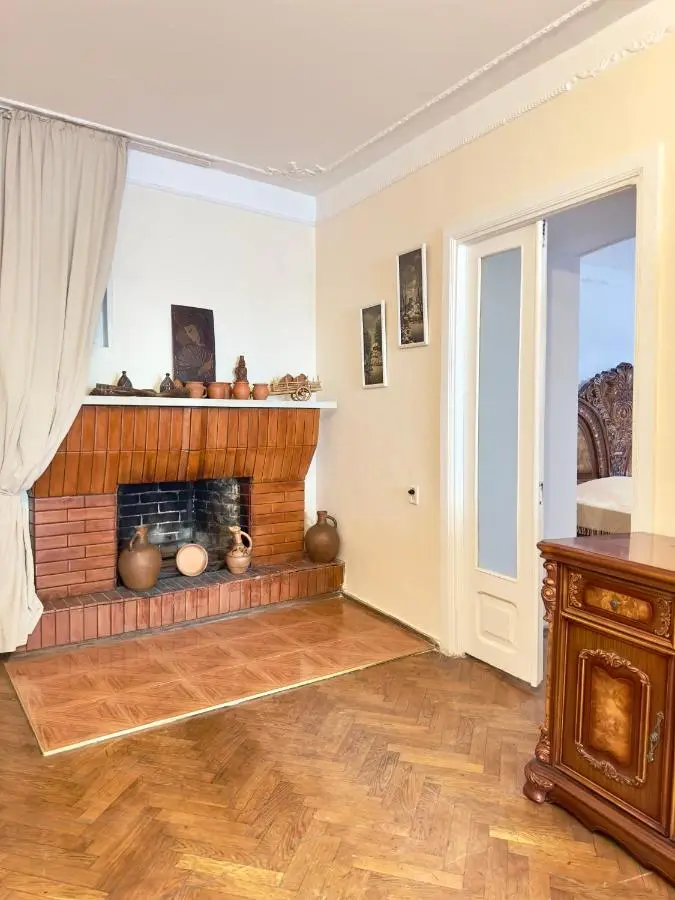 Davit's Apartments 21
