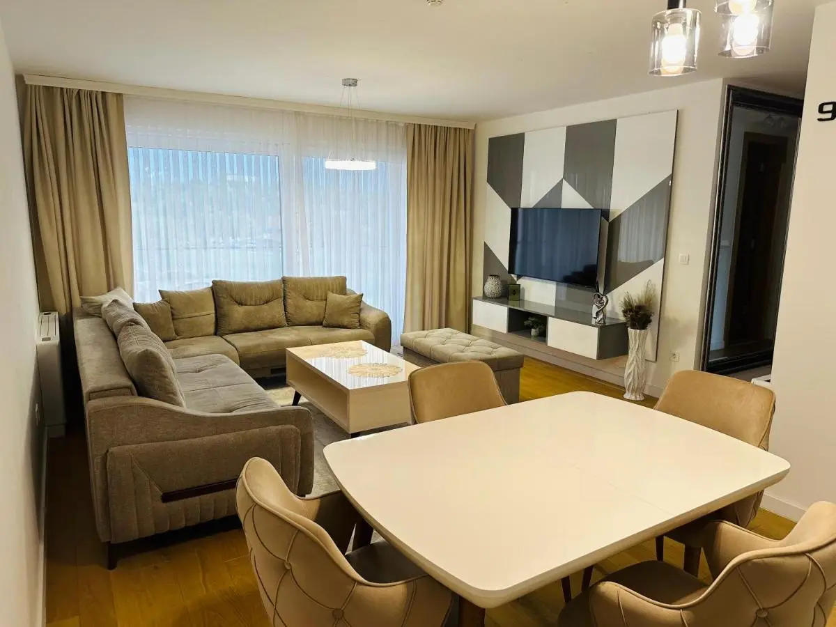 River Walk - Luxury VIP Apartment Ilidža