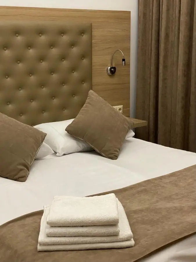 Hotel Varios