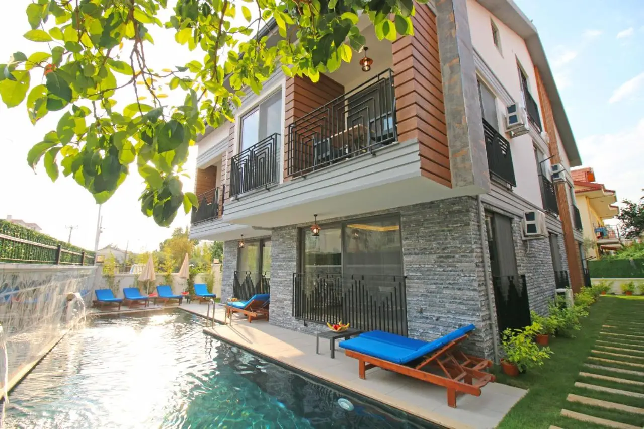 Caglar Residence