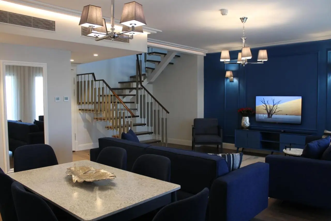 Garlon Residence
