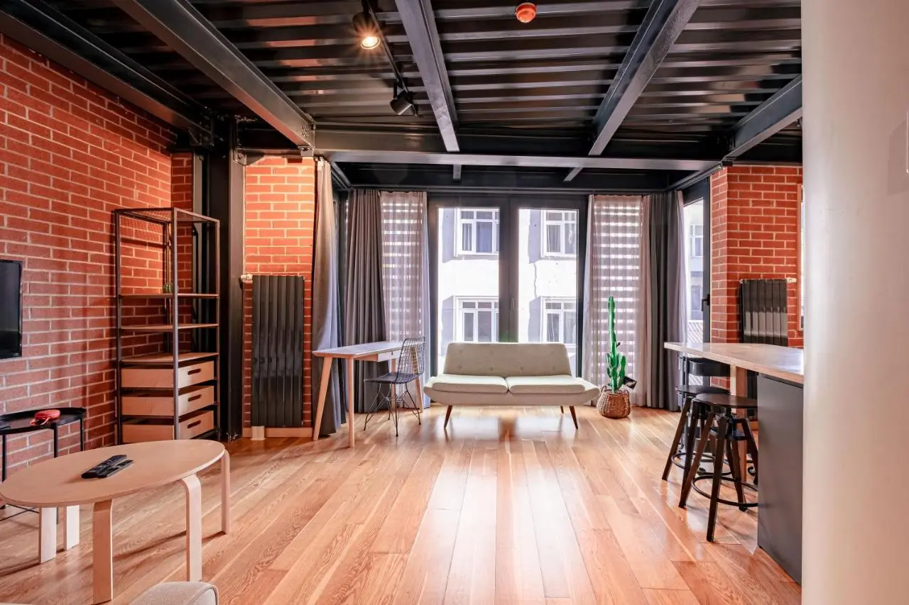 Homie Suites - ''Loft 27'' Urban Comfort Suites in the Heart of Cihangir