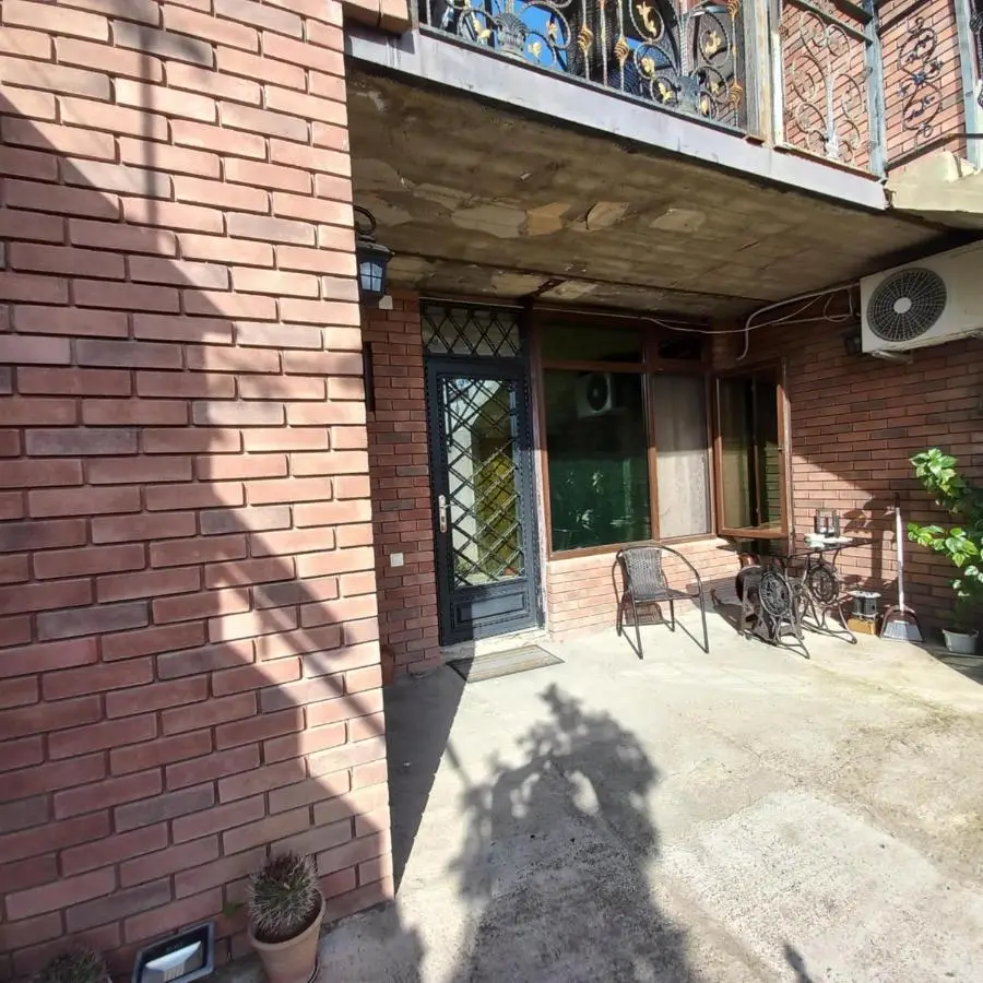 LaraApartment