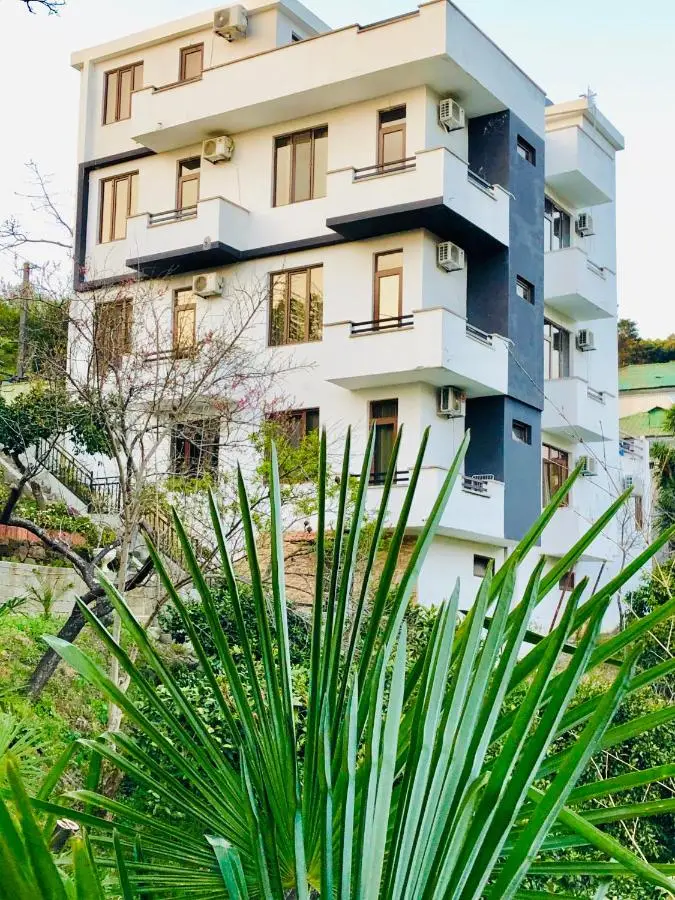 Holiday House Green Cape Batumi